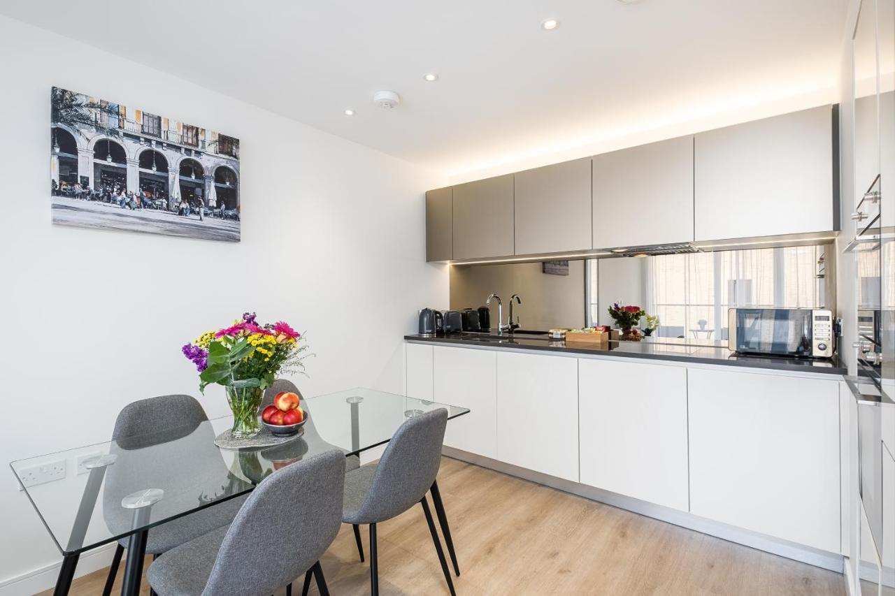 Silver Apartment Kew Bridge London Buitenkant foto